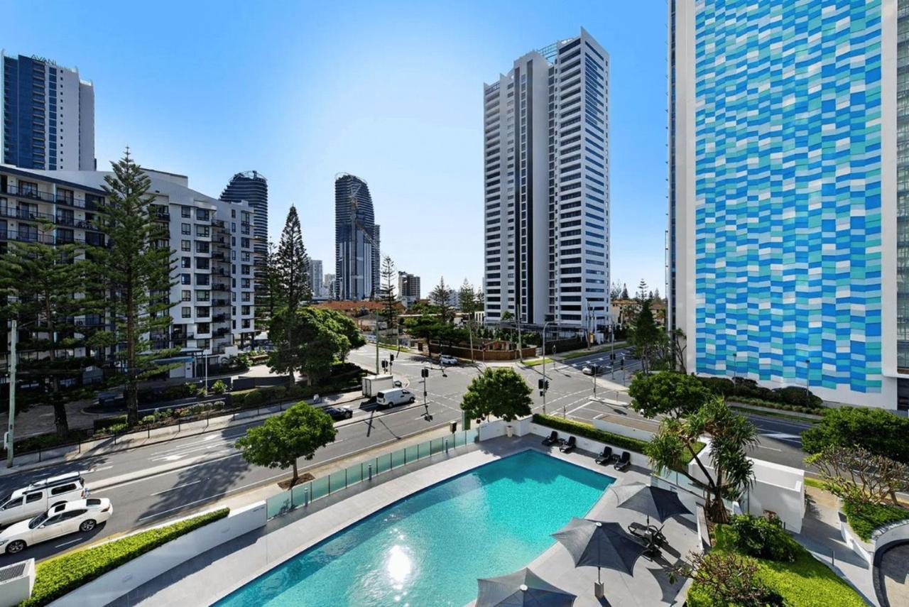 Modern 2 Bedroom Apartment In Sierra Grand - Coasthm Gold Coast Eksteriør billede