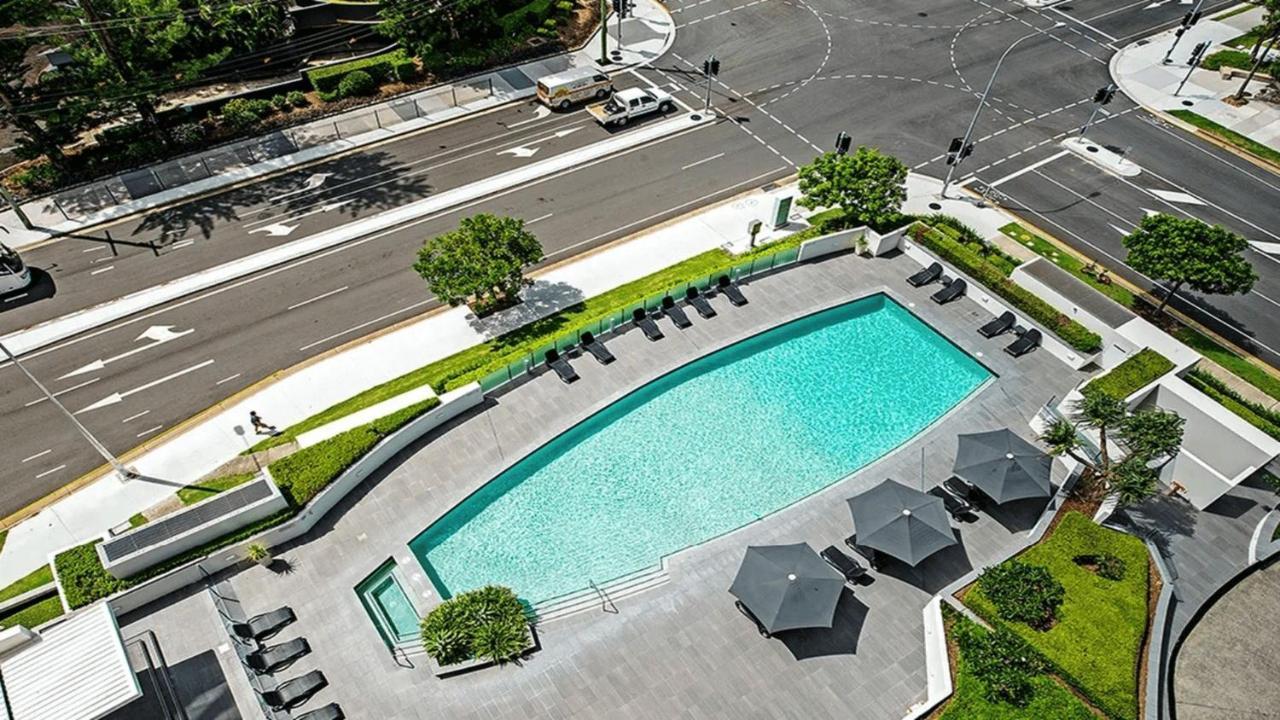 Modern 2 Bedroom Apartment In Sierra Grand - Coasthm Gold Coast Eksteriør billede